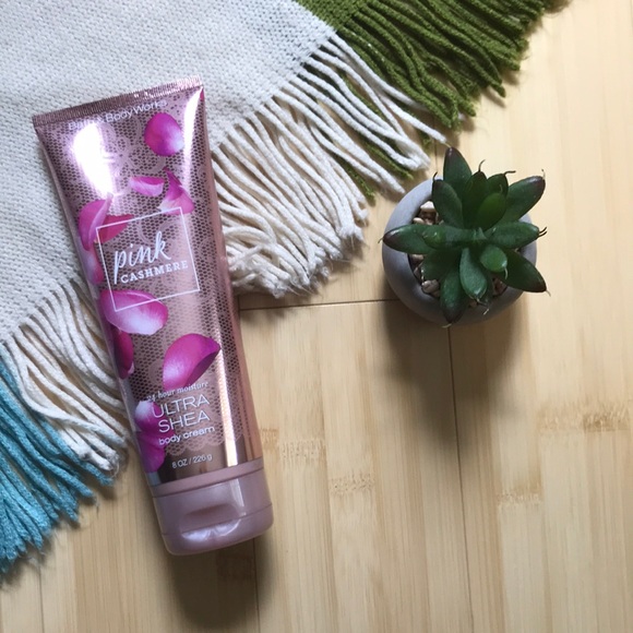 ❗️SOLD ❗️FREE WITH BUNDLE - Picture 1 of 3